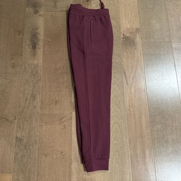 Adidas Men Essentials Fleece Regular Tapered Pants Burgundy Small ￼ - Picture 1 of 5
